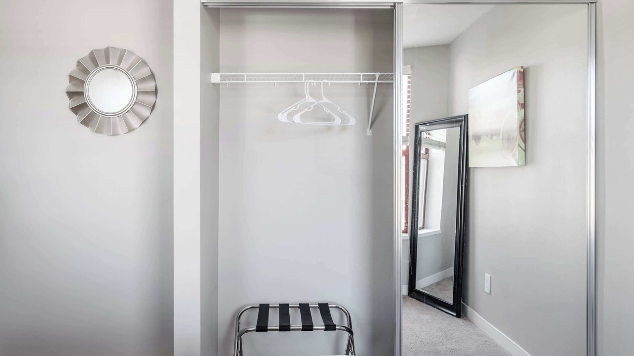 Photo of Bedroom in Mile Square