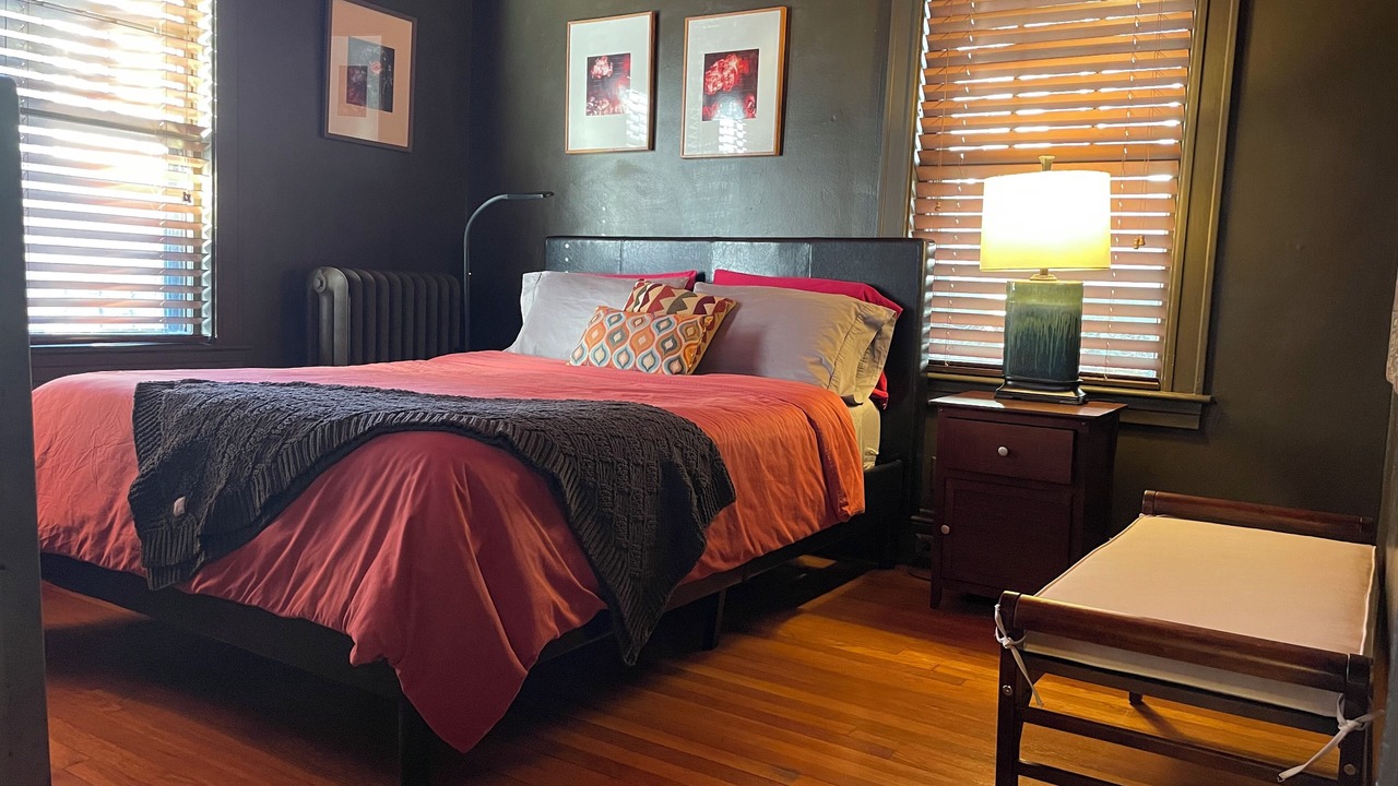 Photo of Bedroom in West Cambridge