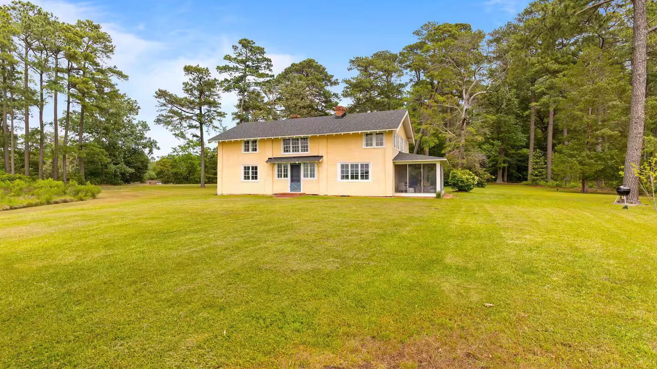 Photo of Outdoor in North