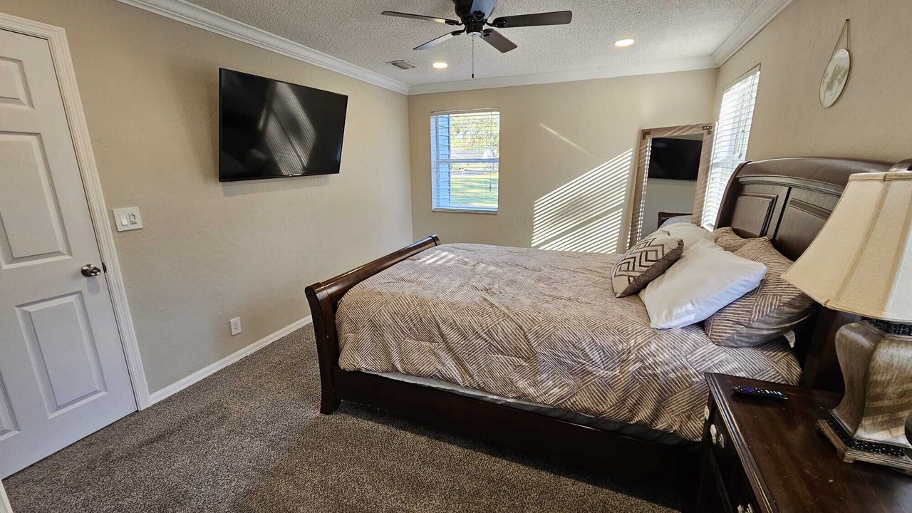 Photo of Bedroom in Live Oak