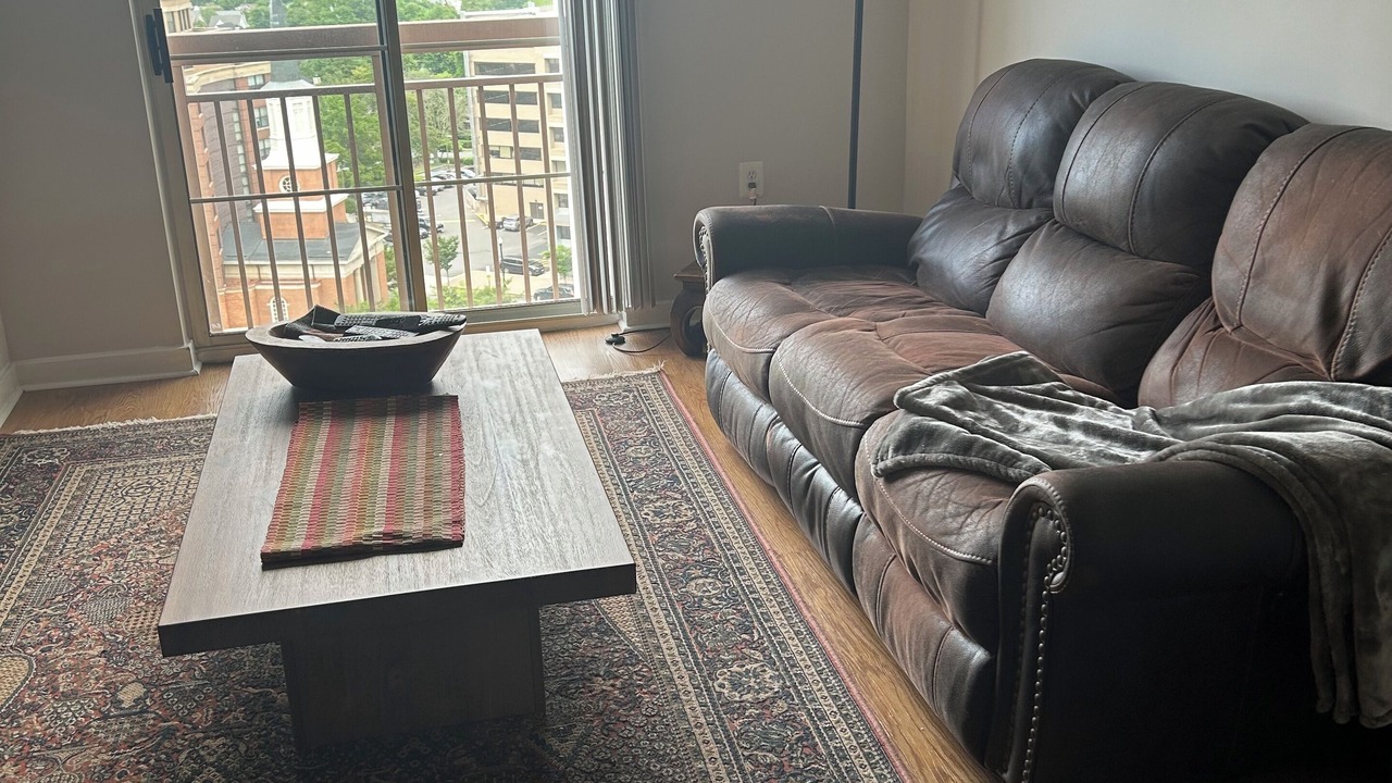 Photo of Livingroom in Clarendon