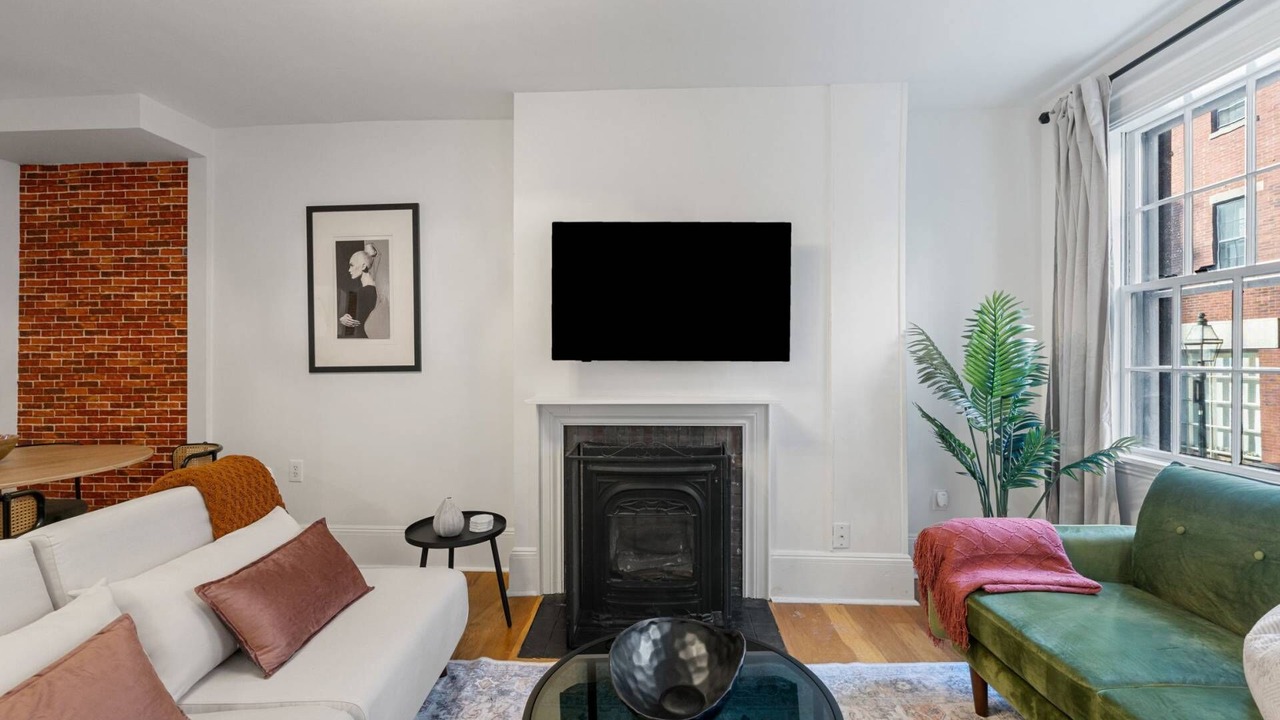 Photo of Bedroom in Beacon Hill