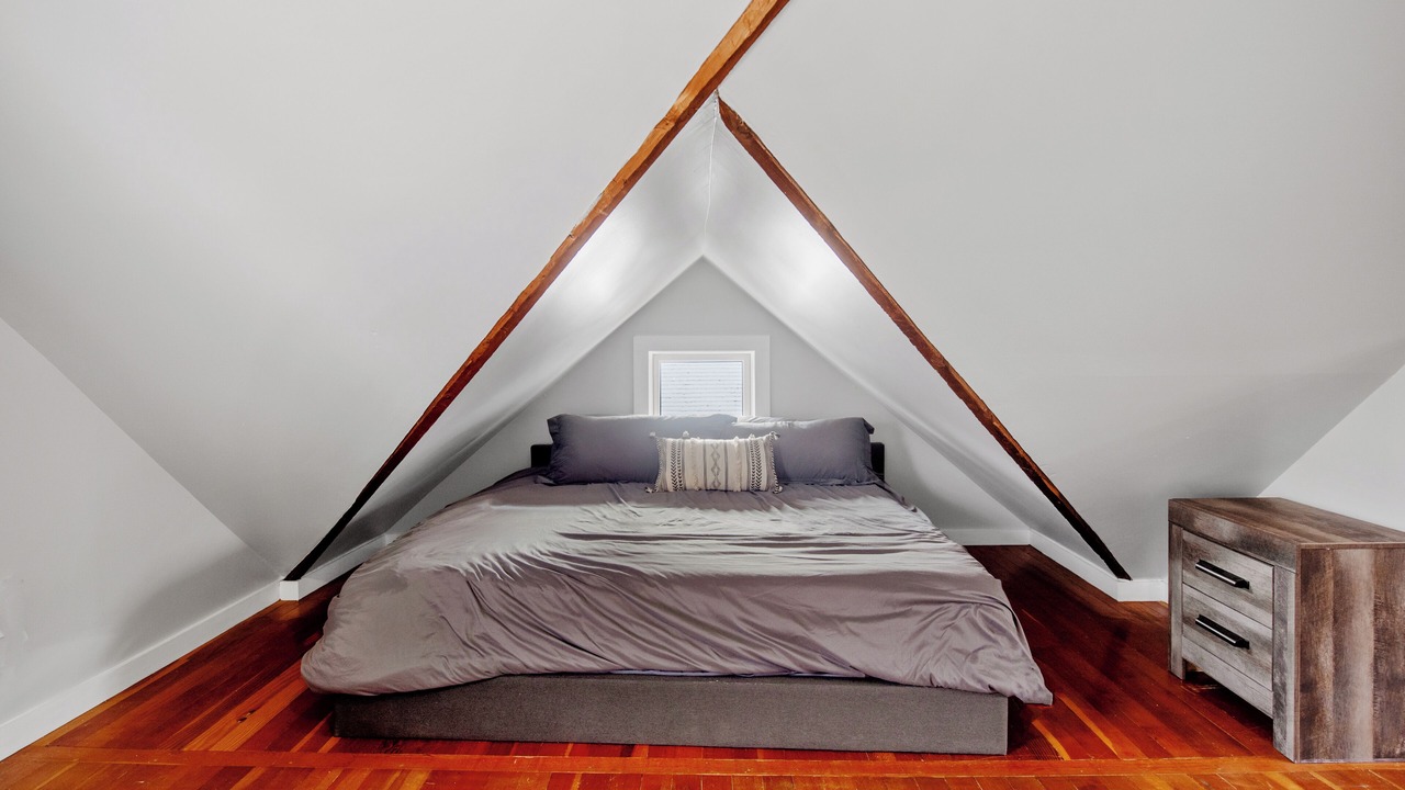 Photo of Bedroom in Amherst