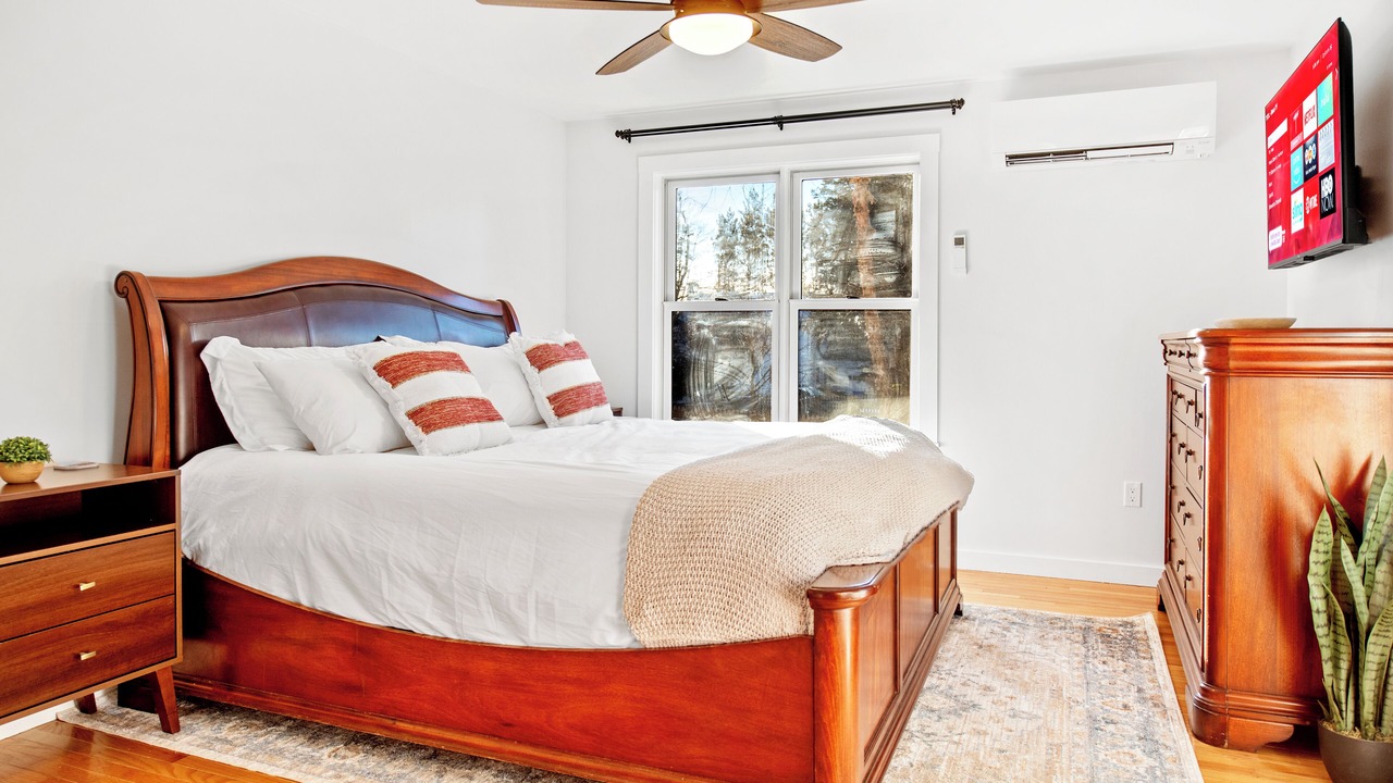 Photo of Bedroom in Amherst