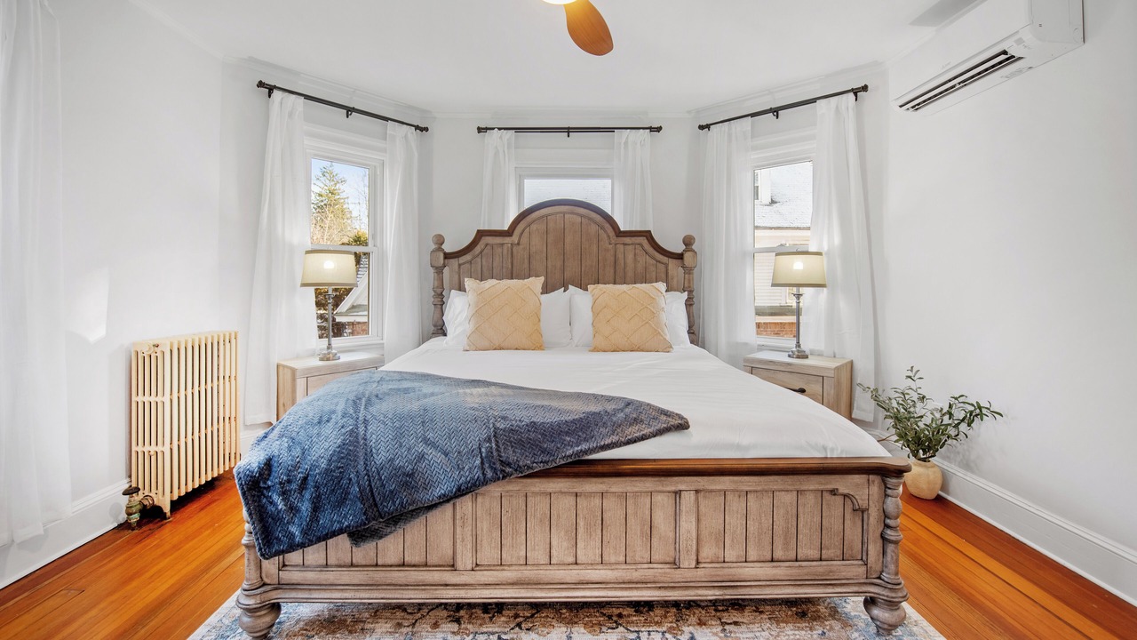 Photo of Bedroom in Amherst