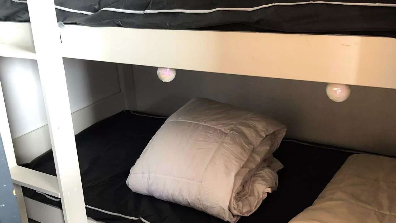 Photo of Bedroom in Eclose-Ouest