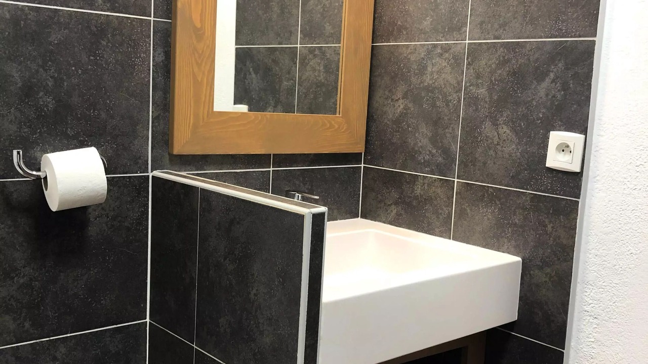 Photo of Bathroom in Eclose-Ouest