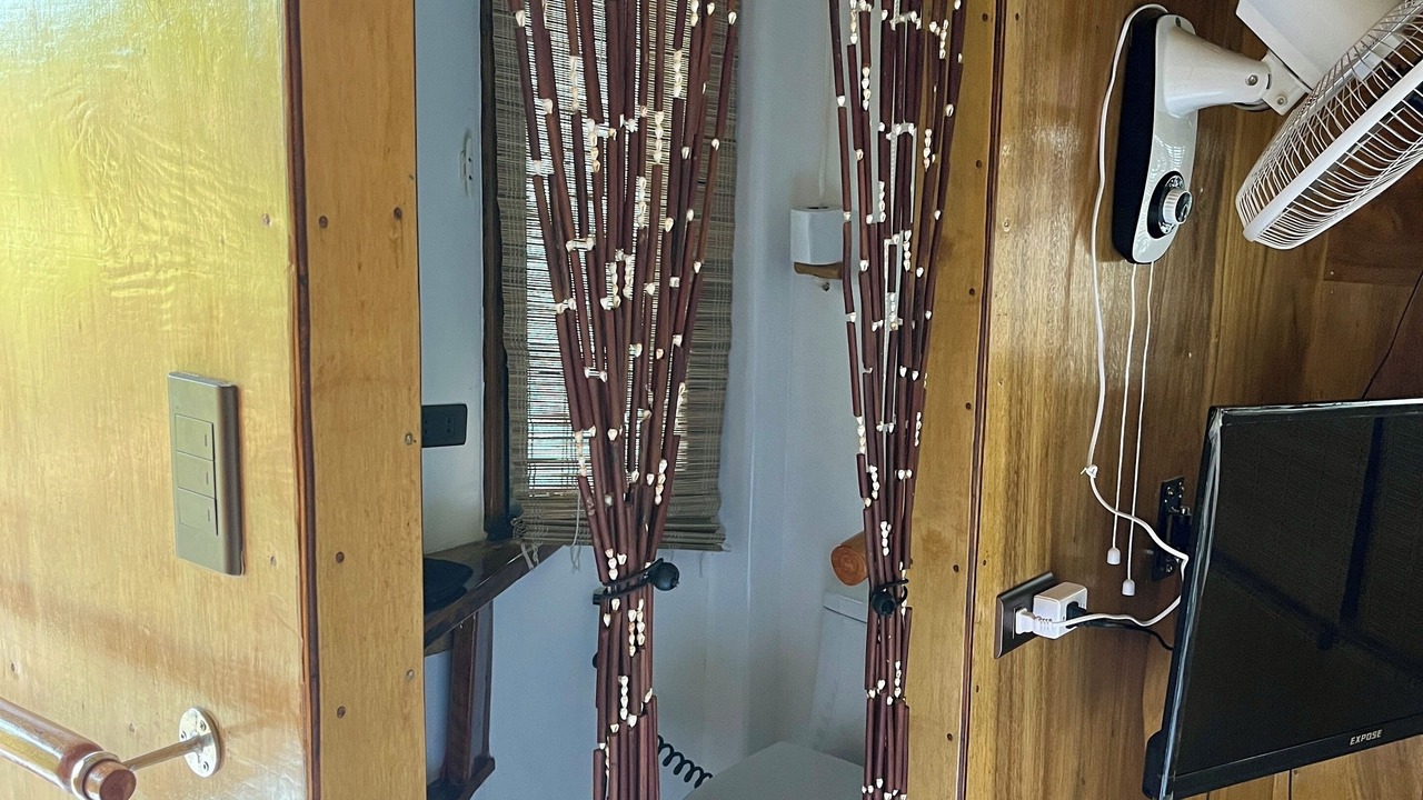 Photo of Bathroom in Catangnan