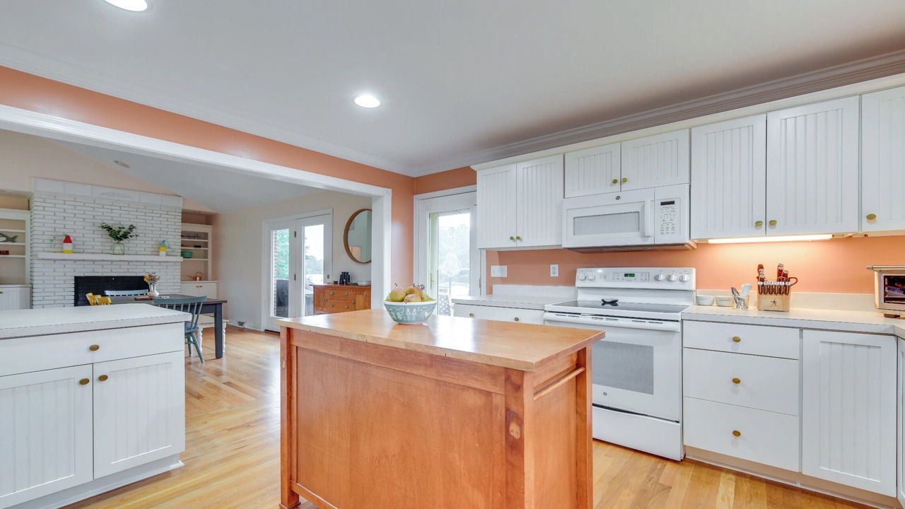 Photo of Kitchen in Weems
