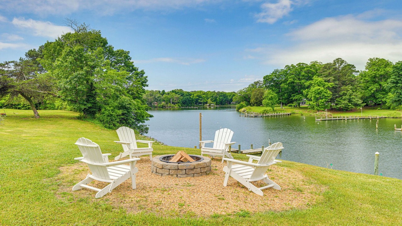 Photo of Outdoor in Weems