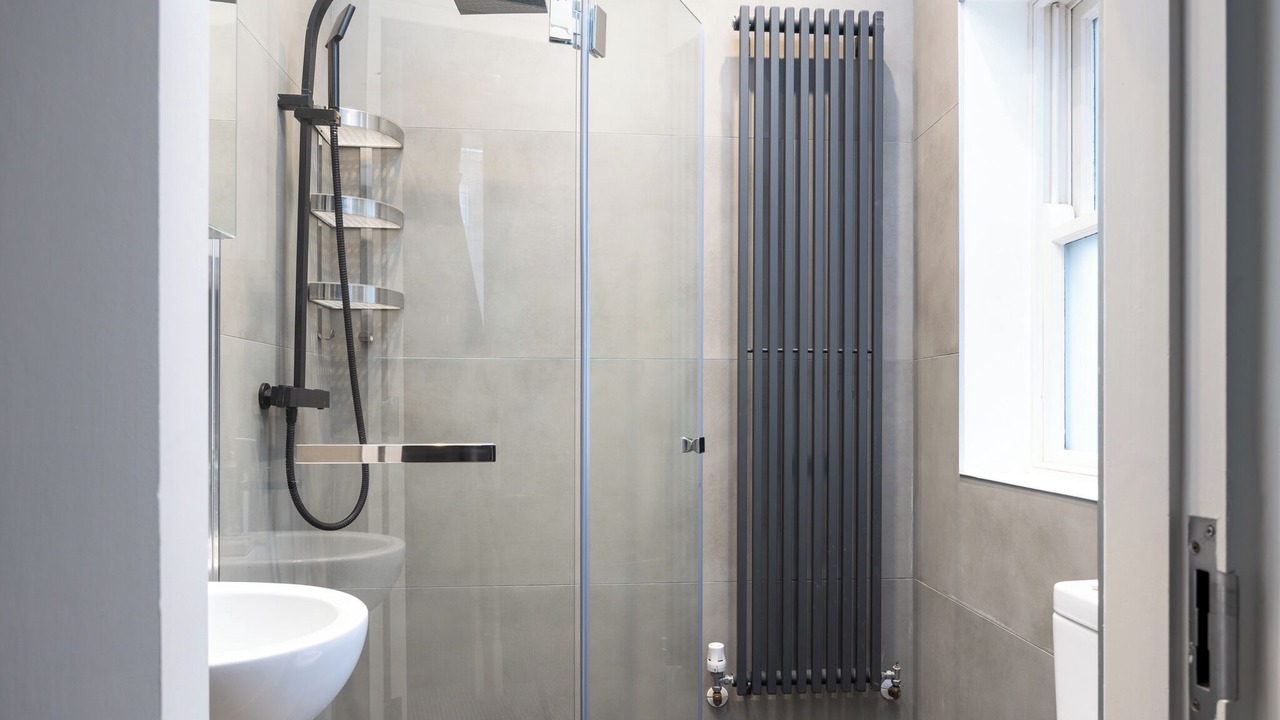 Photo of Bathroom in Broadstone