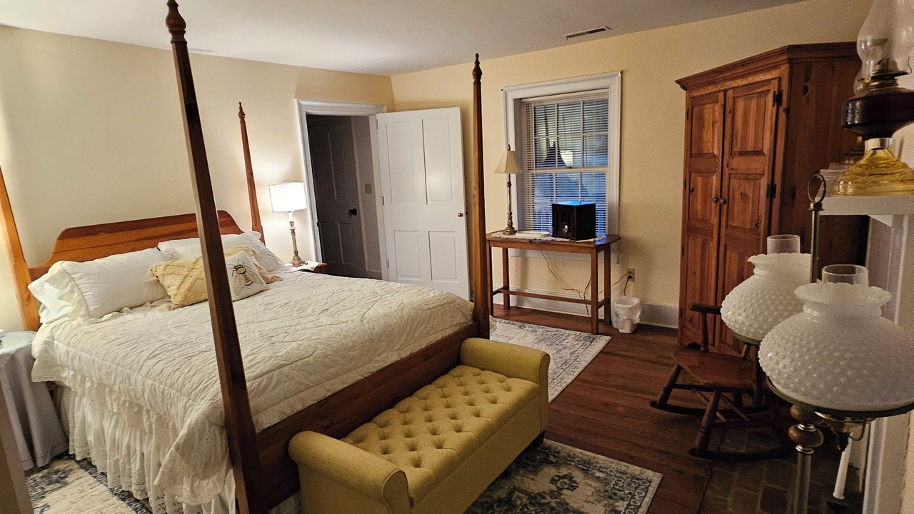 Photo of Bedroom in Buchanan