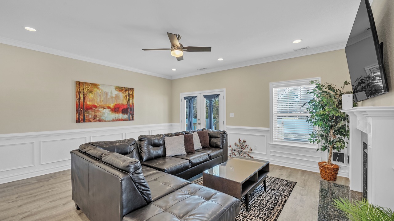 Photo of Livingroom in Hampton