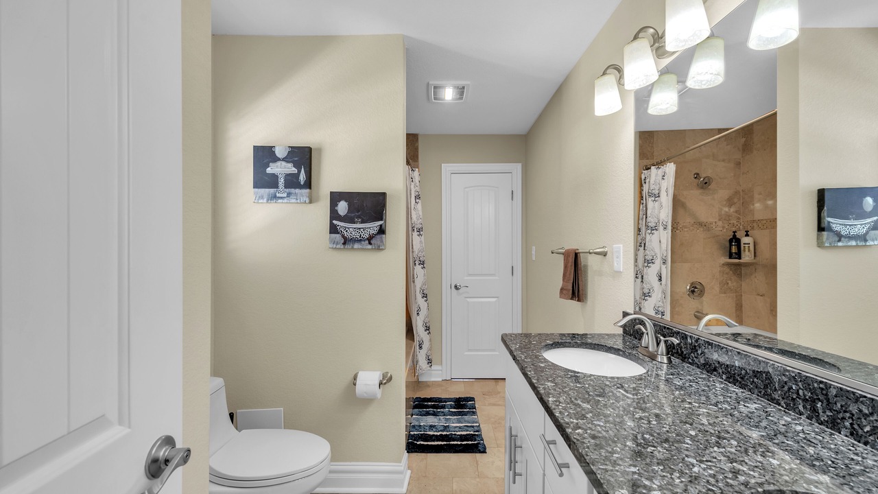 Photo of Bathroom in Hampton