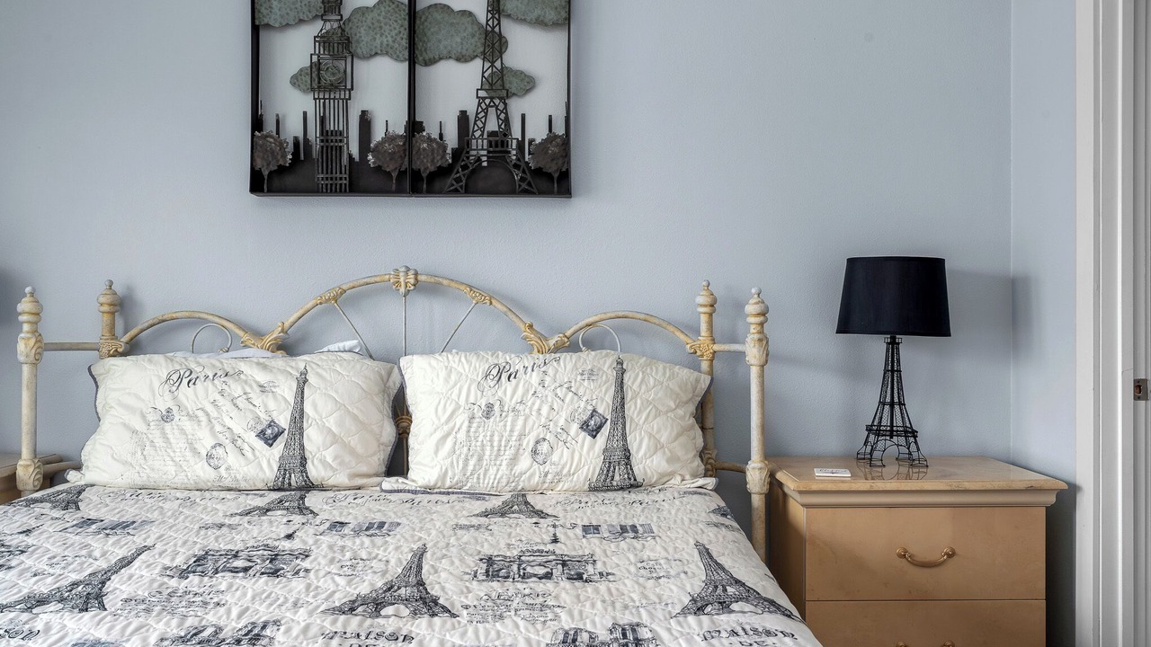 Photo of Bedroom in Painters Walk