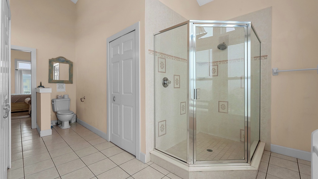 Photo of Bathroom in Painters Walk