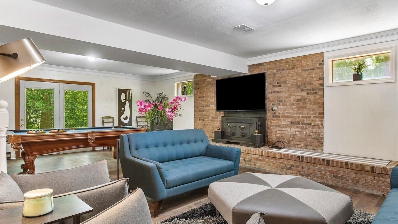 Photo of Livingroom in North Chesterfield