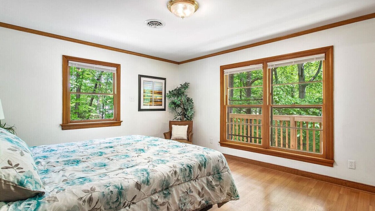 Photo of Bedroom in North Chesterfield