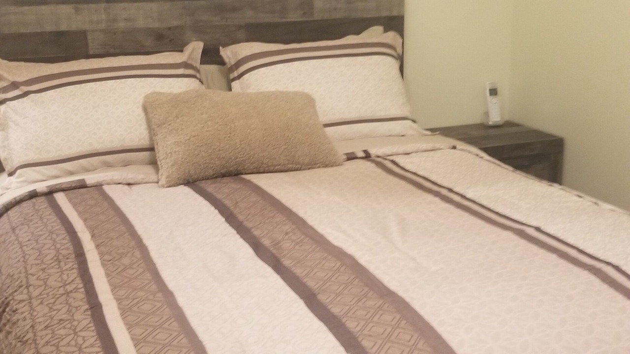 Photo of Bedroom in Elma