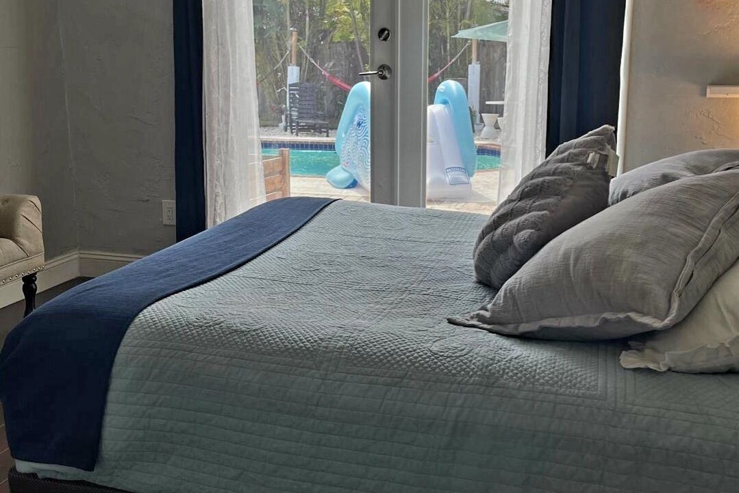 Photo of Bedroom in Cutler Bay