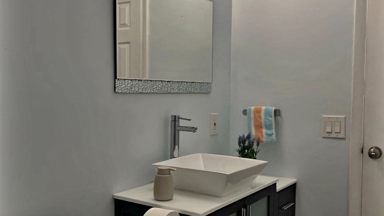 Photo of Bathroom in Cutler Bay