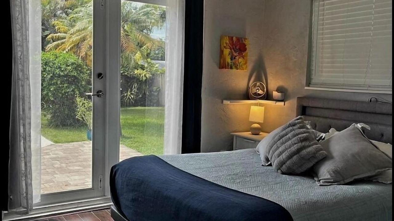 Photo of Bedroom in Cutler Bay