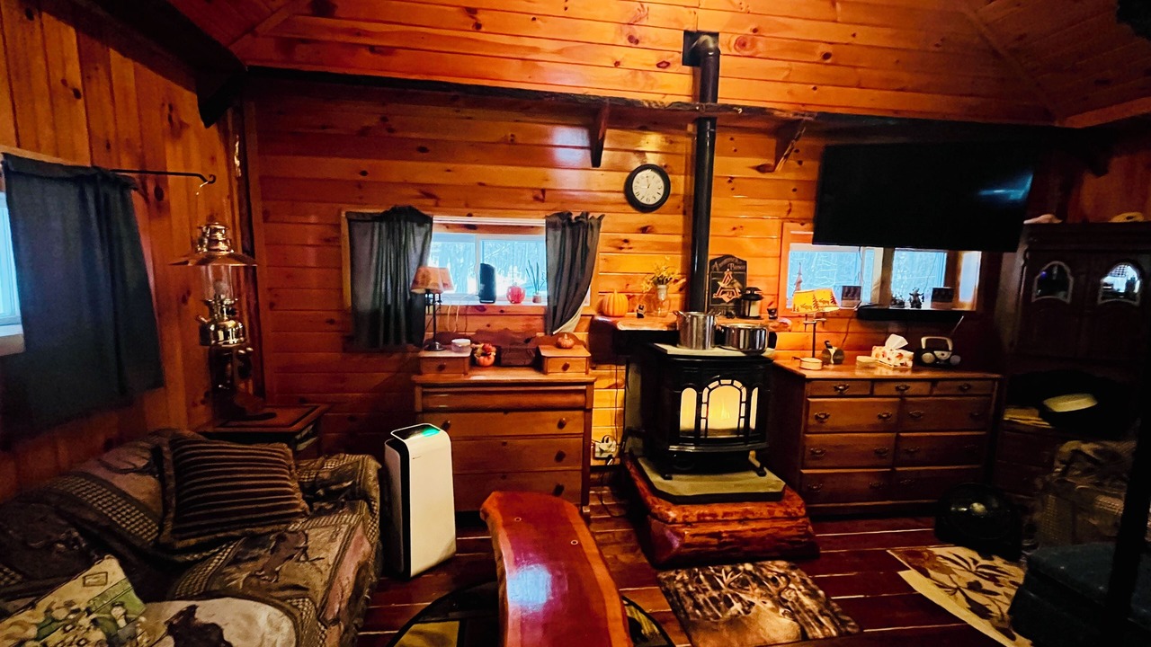 Photo of Livingroom in Cooperstown