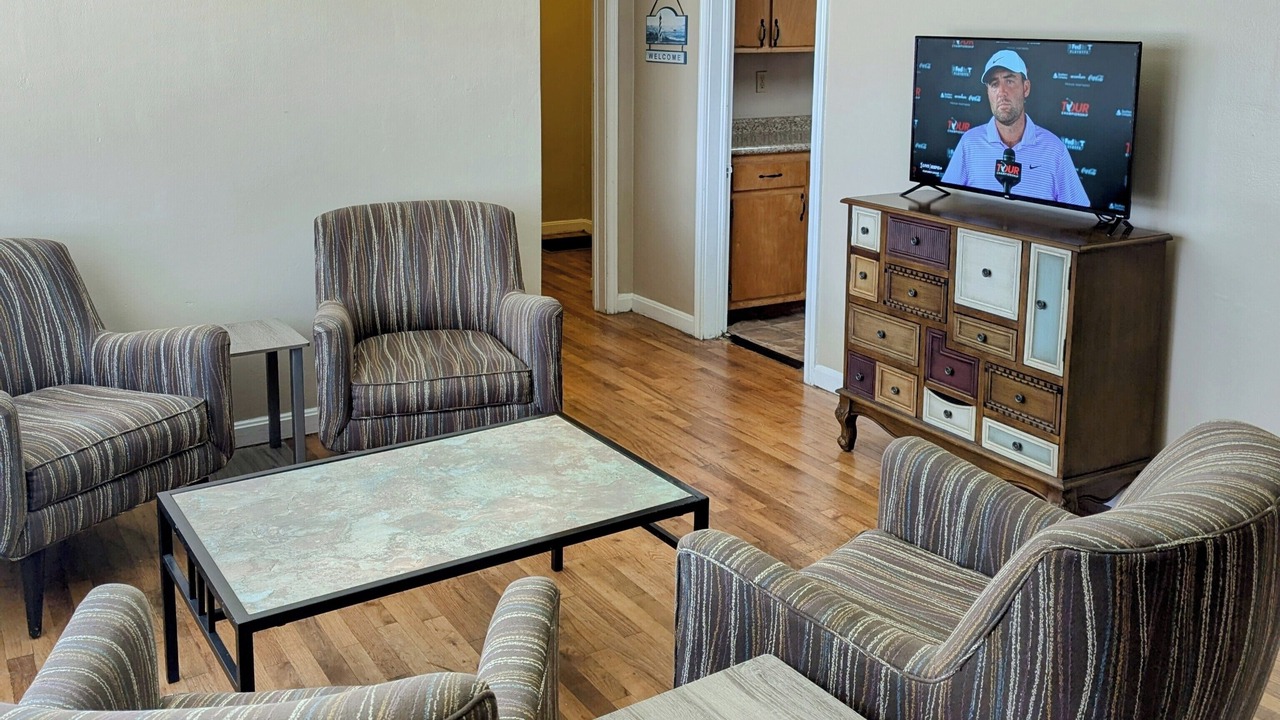 Photo of Livingroom in Tallahassee