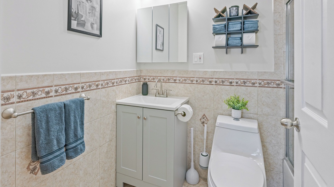 Photo of Bathroom in The Heights