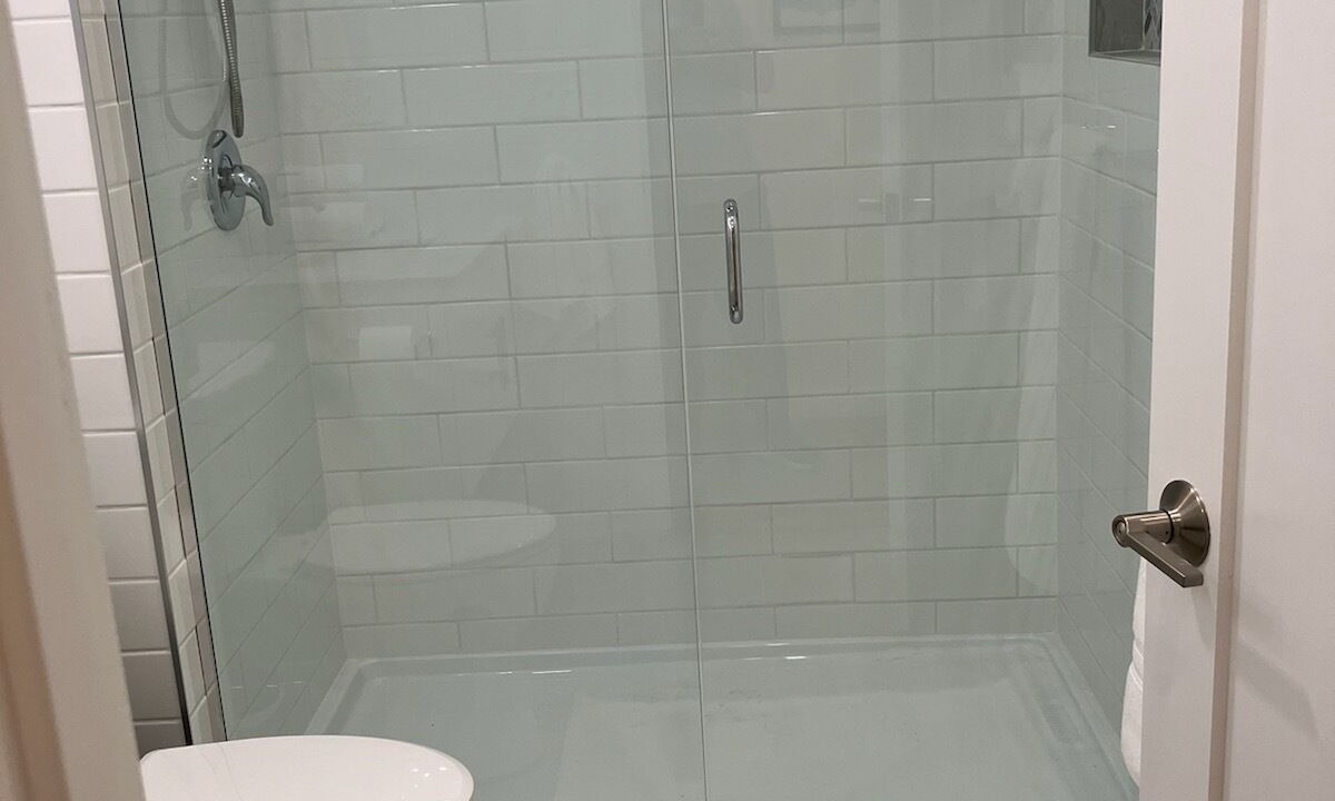 Photo of Bathroom in Lee