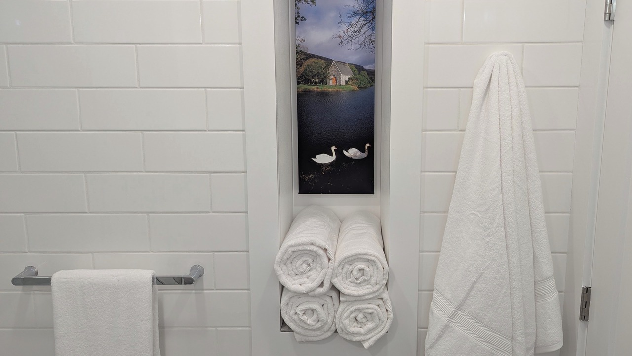Photo of Bathroom in Lee