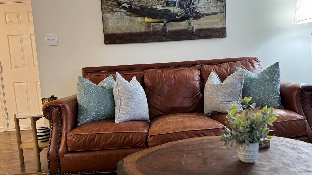 Photo of Livingroom in Northeast Virginia Beach