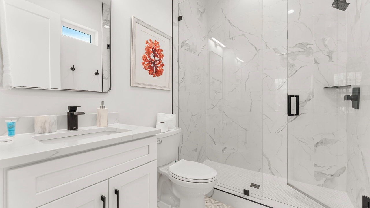 Photo of Bathroom in Laguna Beach