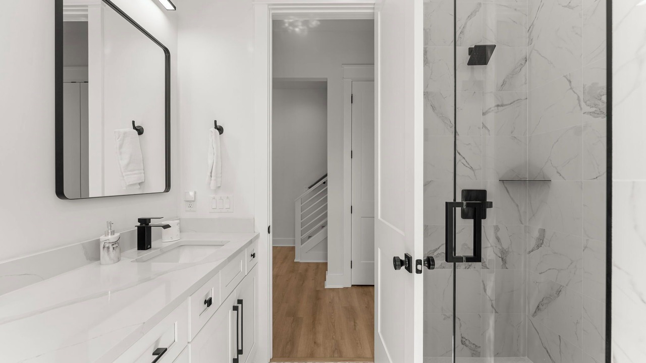 Photo of Bathroom in Laguna Beach