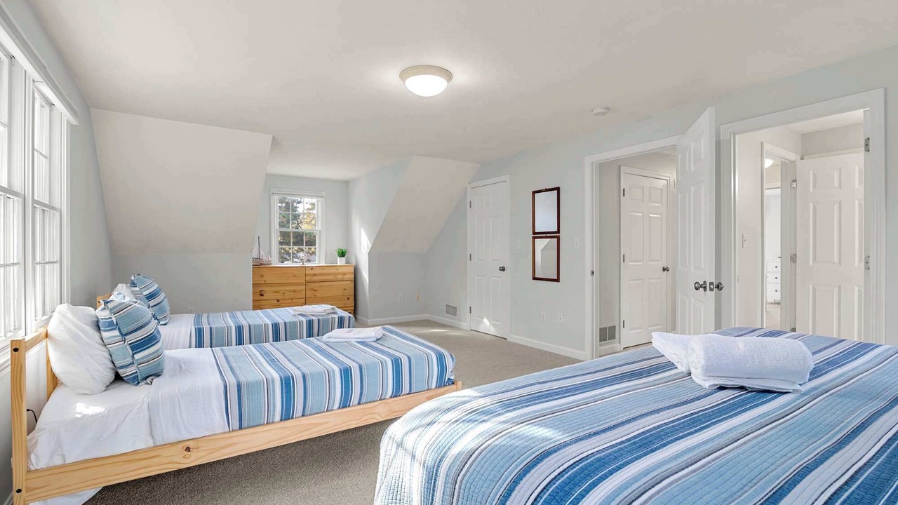 Photo of Bedroom in South Chatham