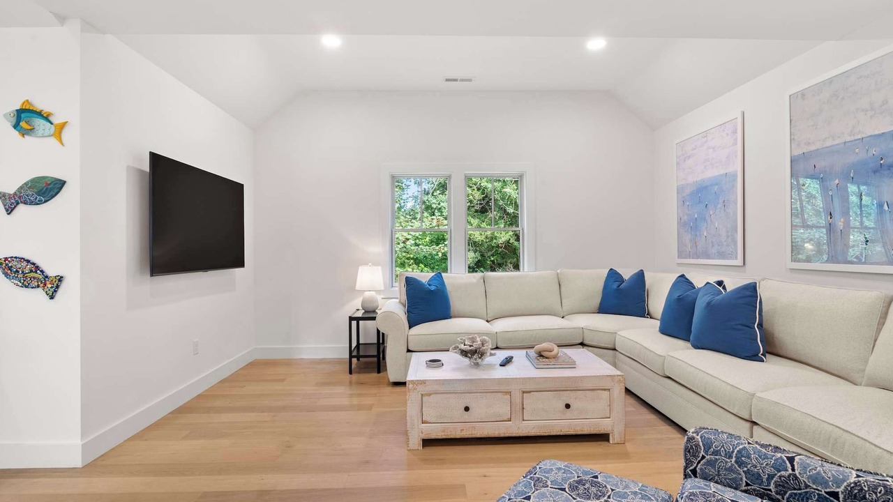 Photo of Livingroom in Harwich Port