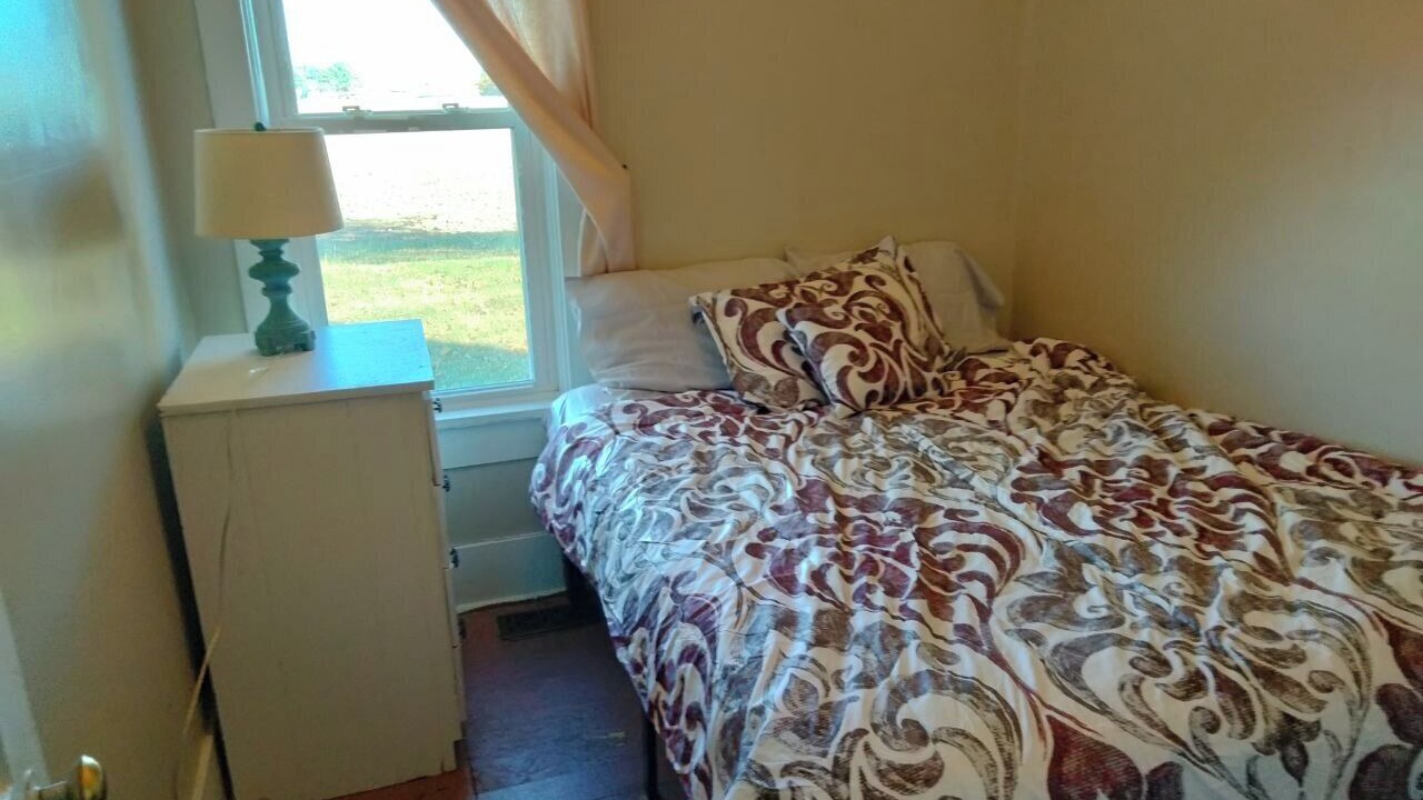 Photo of Bedroom in Liberty Center