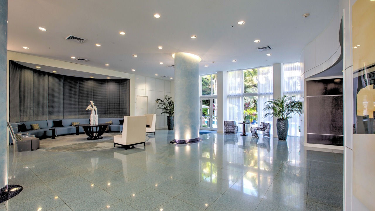 Photo of Others in Aventura