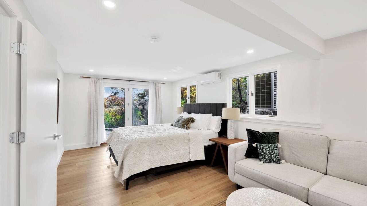 Photo of Bedroom in West Barnstable