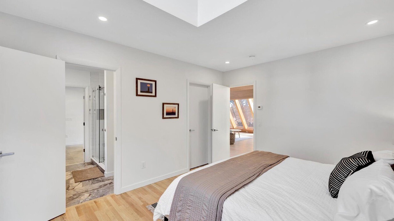 Photo of Bedroom in West Barnstable
