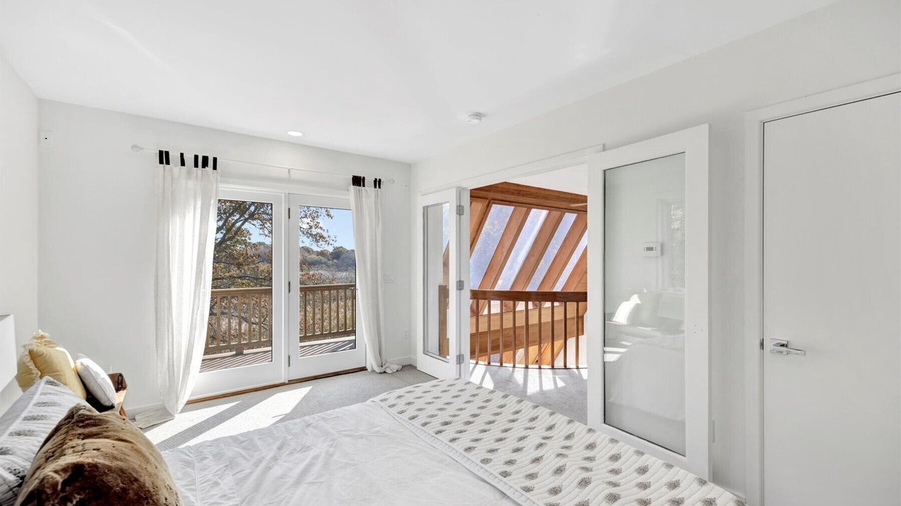 Photo of Bedroom in West Barnstable