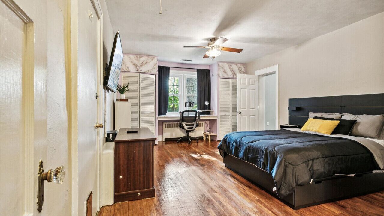 Photo of Bedroom in Bayview