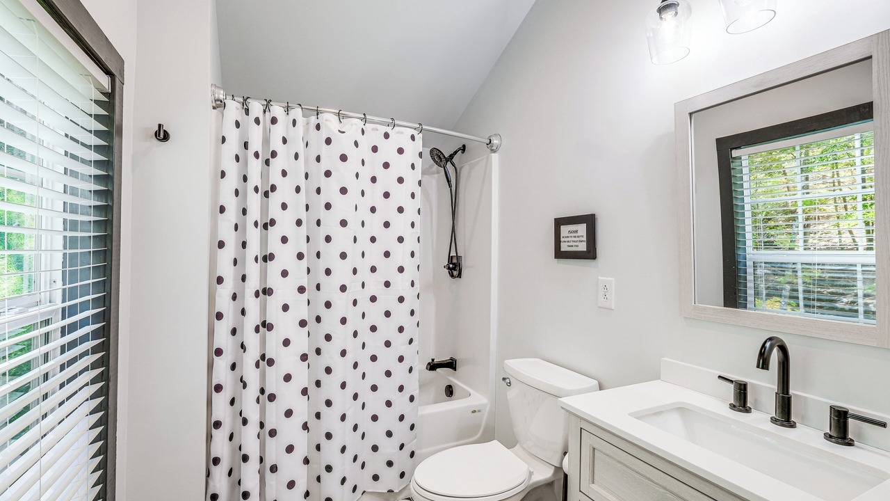 Photo of Bathroom in Warm Springs