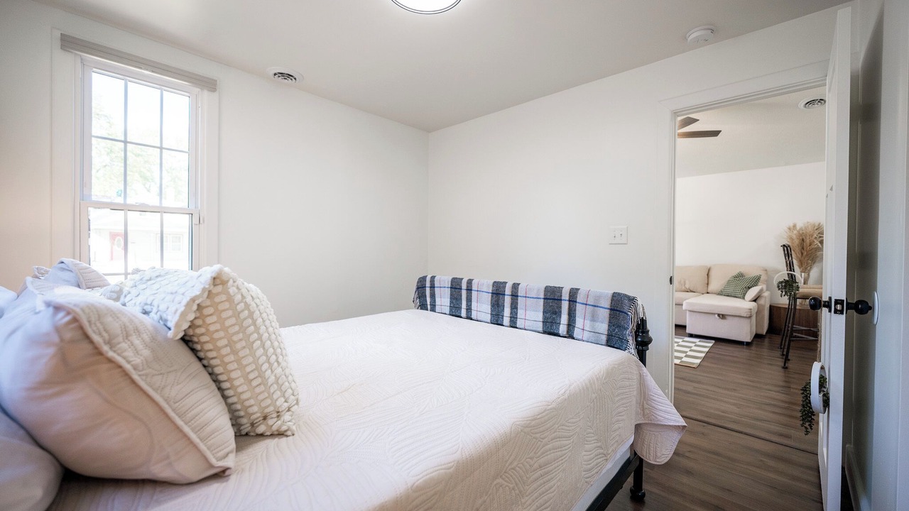 Photo of Bedroom in Fountain Square