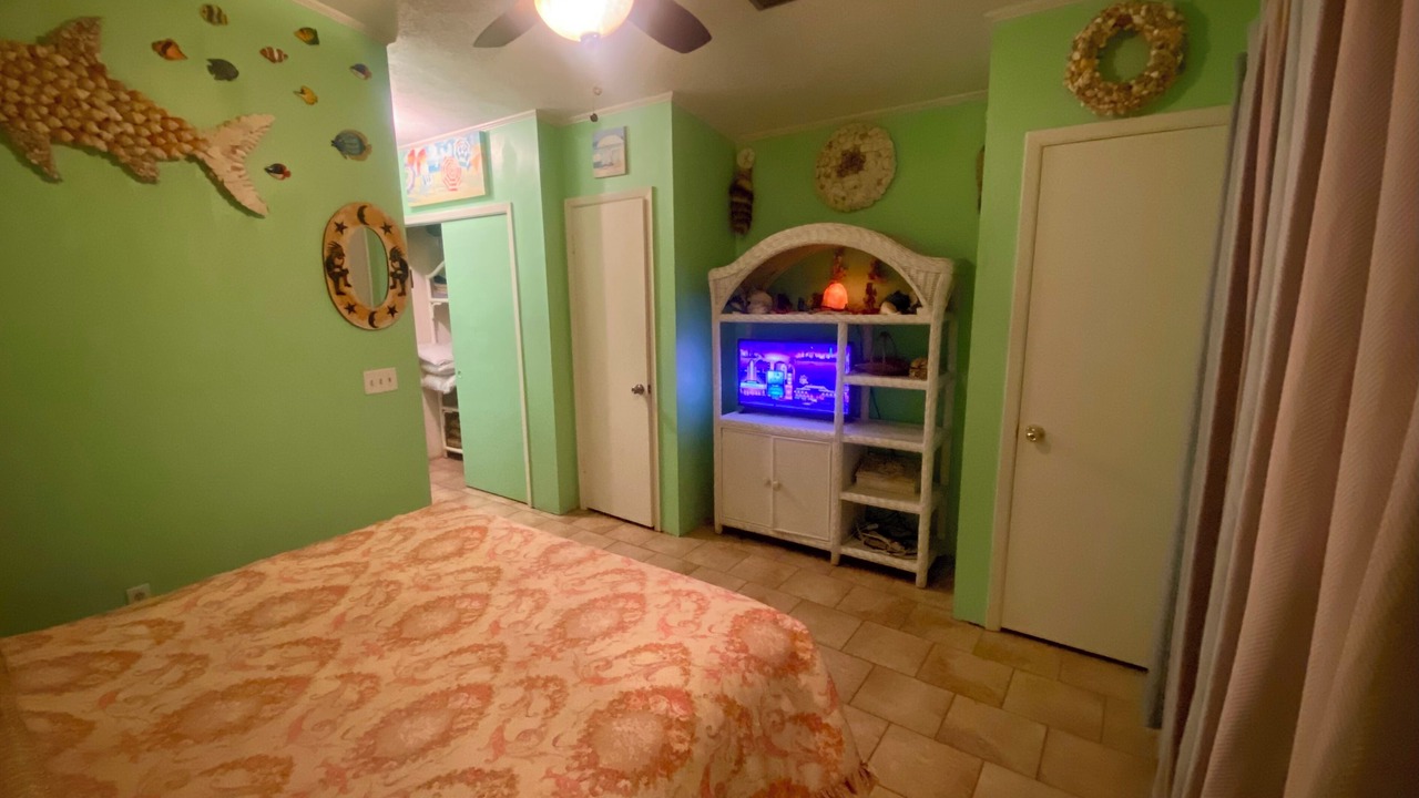 Photo of Bedroom in Biltmore Beach