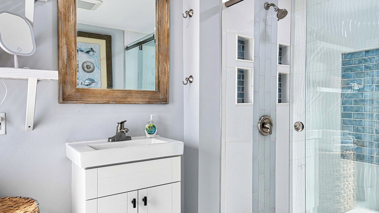 Photo of Bathroom in Isles of Capri