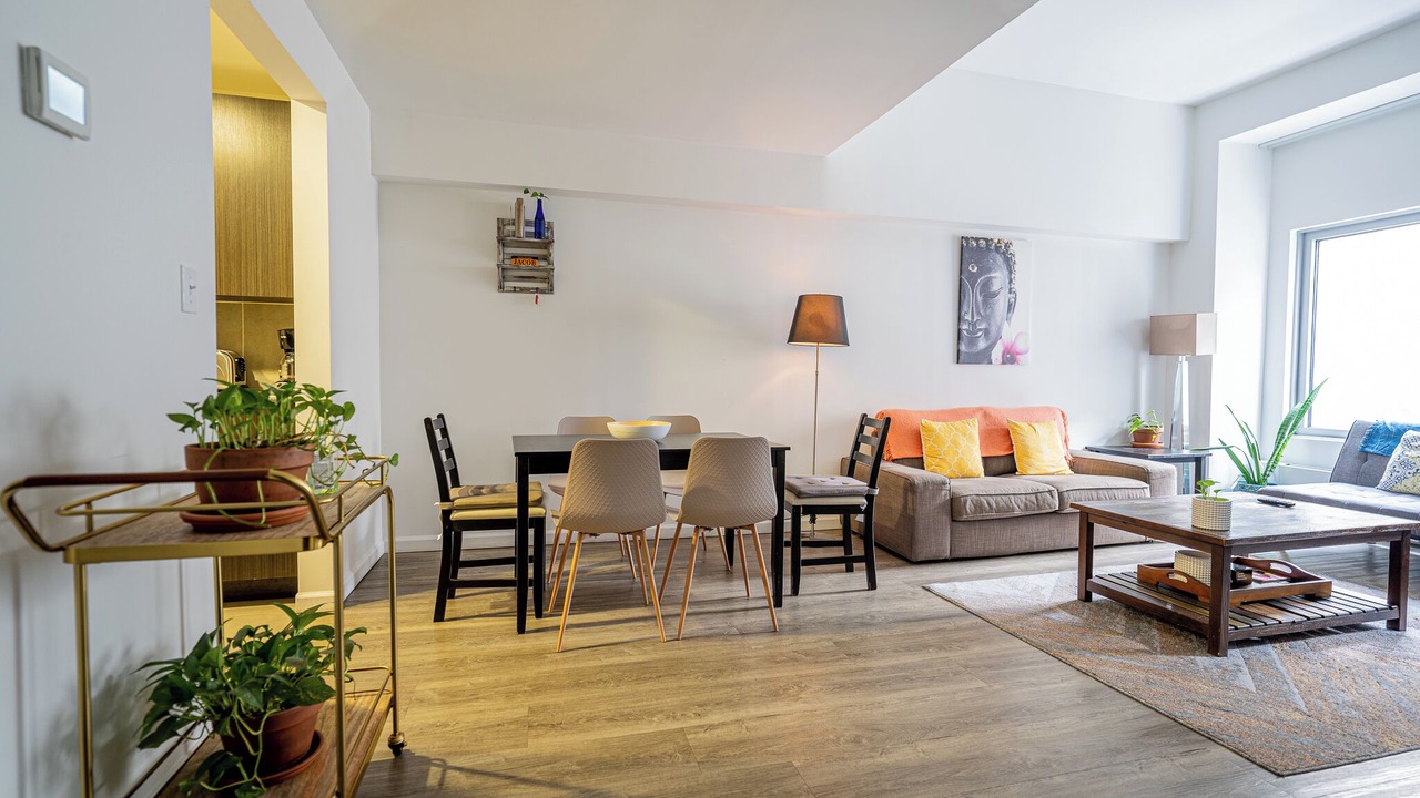 Photo of Livingroom in Midtown West