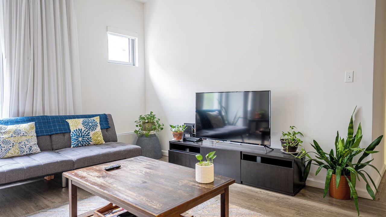 Photo of Livingroom in Midtown West