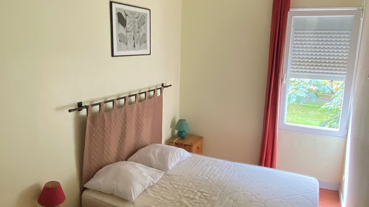 Photo of Bedroom in Plevenon