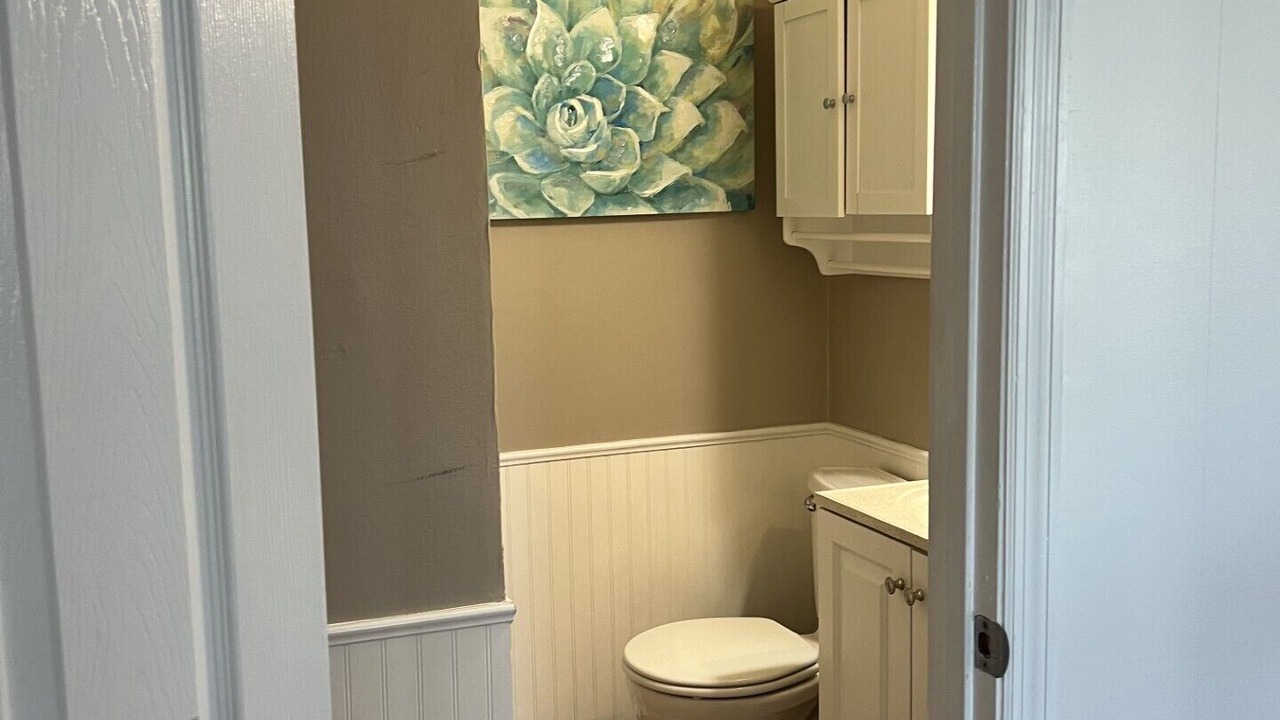 Photo of Bathroom in Lake Park